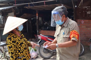 Thành phố Tây Ninh: Ngày đầu triển khai phiếu đi chợ 