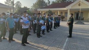 Quân dân đồng lòng, chung tay chống dịch 