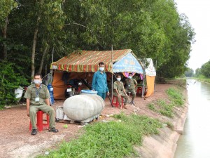 Quyết tâm phòng, chống dịch vùng giáp ranh thành phố Hồ Chí Minh 