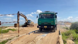 Tăng cường kiểm tra, xử lý vi phạm đối với hoạt động khai thác cát trong hồ Dầu Tiếng - Báo Tây Ninh Online