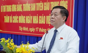 Thăm, chúc mừng Ngày Nhà giáo Việt Nam 20.11 - Báo Tây Ninh Online