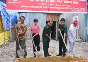 Bộ đội Biên phòng tỉnh: Xây dựng 2 căn nhà “Mái ấm biên cương” - Báo Tây Ninh Online