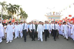 Kỷ niệm 100 năm hoằng khai Đại đạo Cao Đài Tây Ninh:                                    Vì mục tiêu “Nước vinh, đạo sáng”