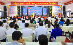 Công bố Quyết định của Bộ Xây dựng công nhận thị xã Trảng Bàng là đô thị loại III